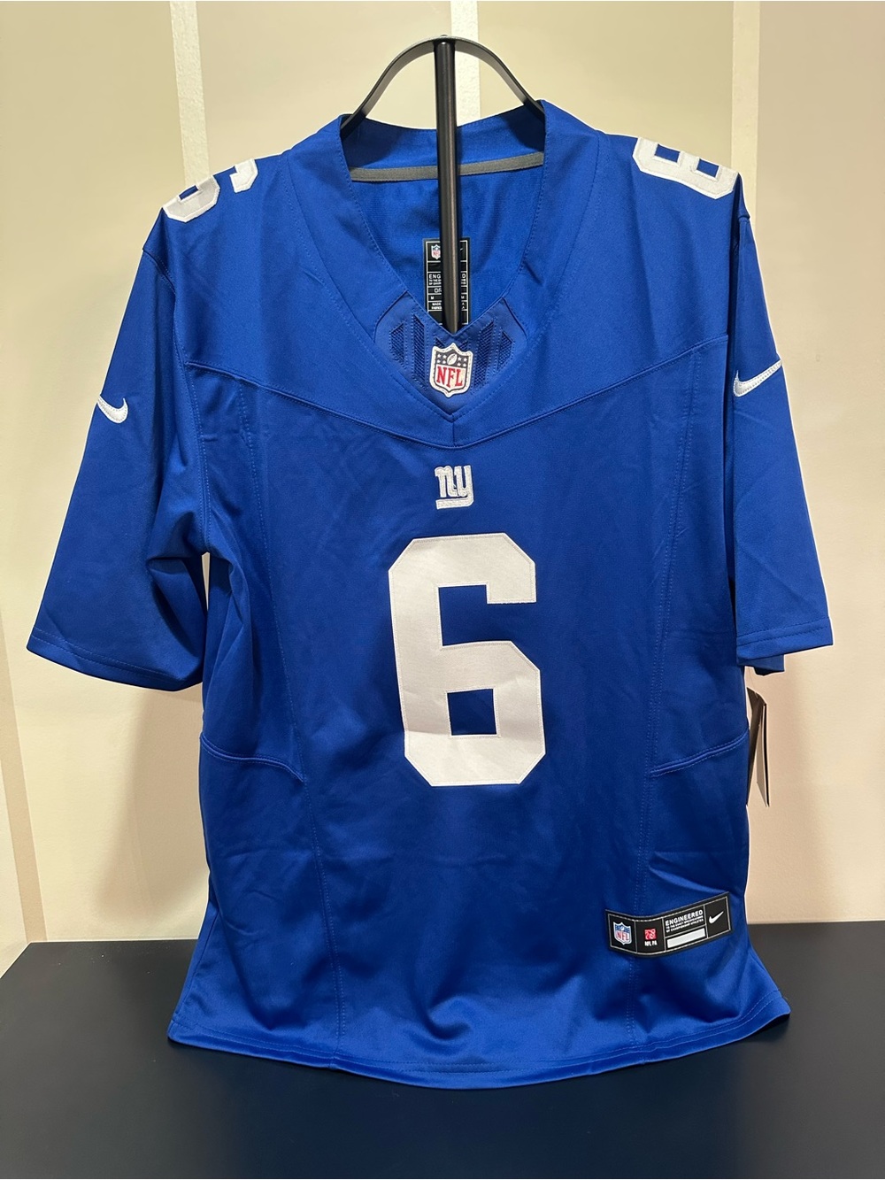 Nike Men’s New York Giants Royal Blue #6 Replica Jersey